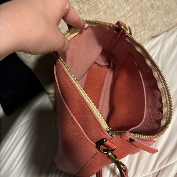 Portland Leather Large Poppy Crossbody in Watermelon 🍉(discontinued color) - Picture 4 of 11